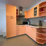 Dream House 公寓 *