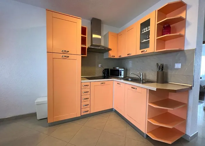 Dream House 公寓 *