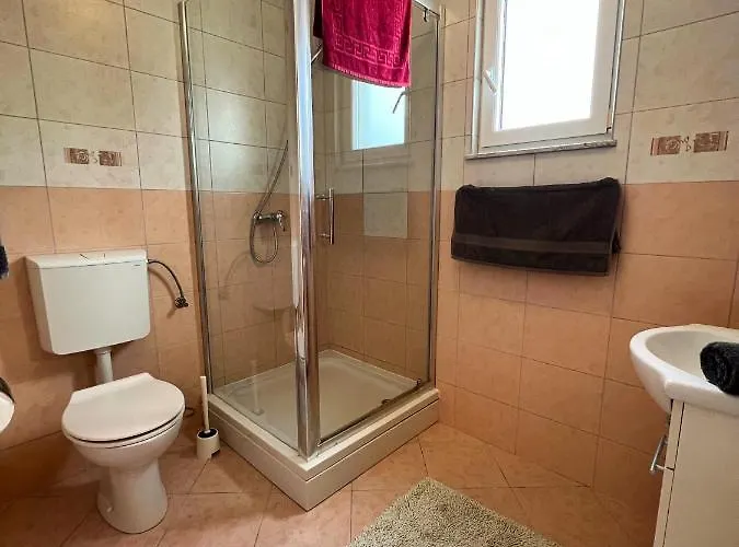 Dream House 公寓 *