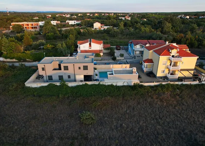 Dream House * 扎顿